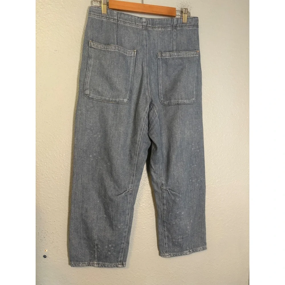 We The Free Osaka Mid Rise Barrel Jeans Light Wash Button Fly Size 26